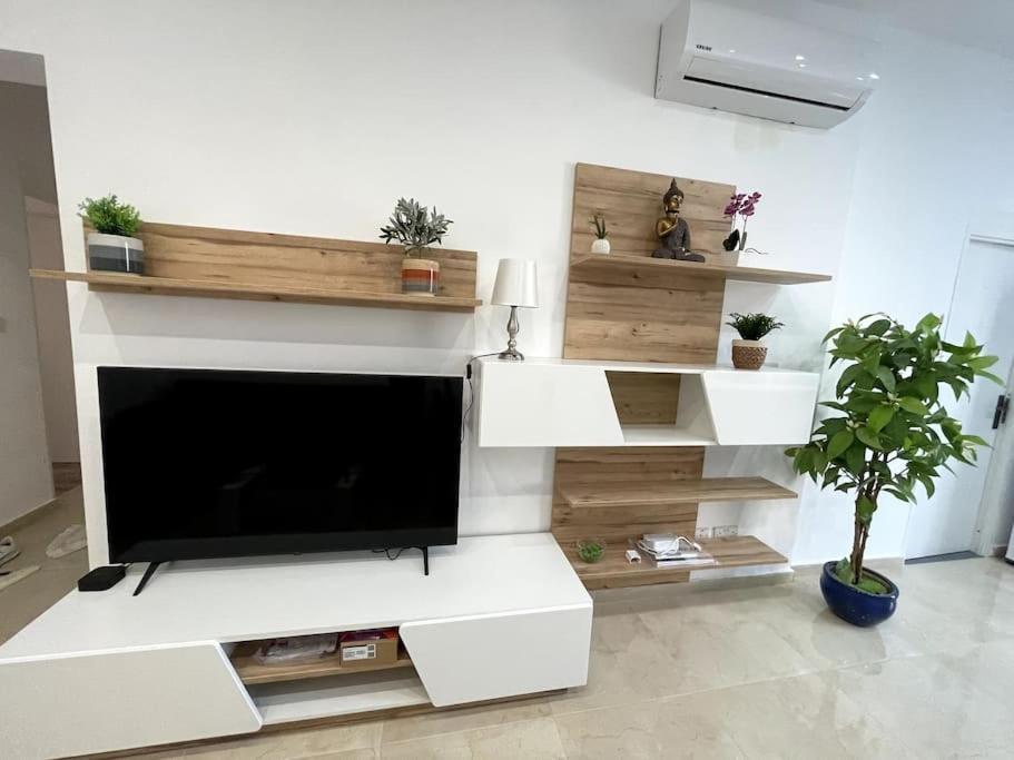 Brand New Appartement Of Two Bedrooms In סליאמה מראה חיצוני תמונה