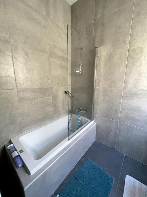 Brand New Appartement Of Two Bedrooms In סליאמה מראה חיצוני תמונה